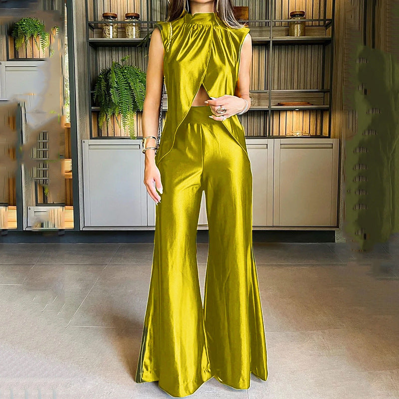 Sophisticated Garment with a Clean Classic Look