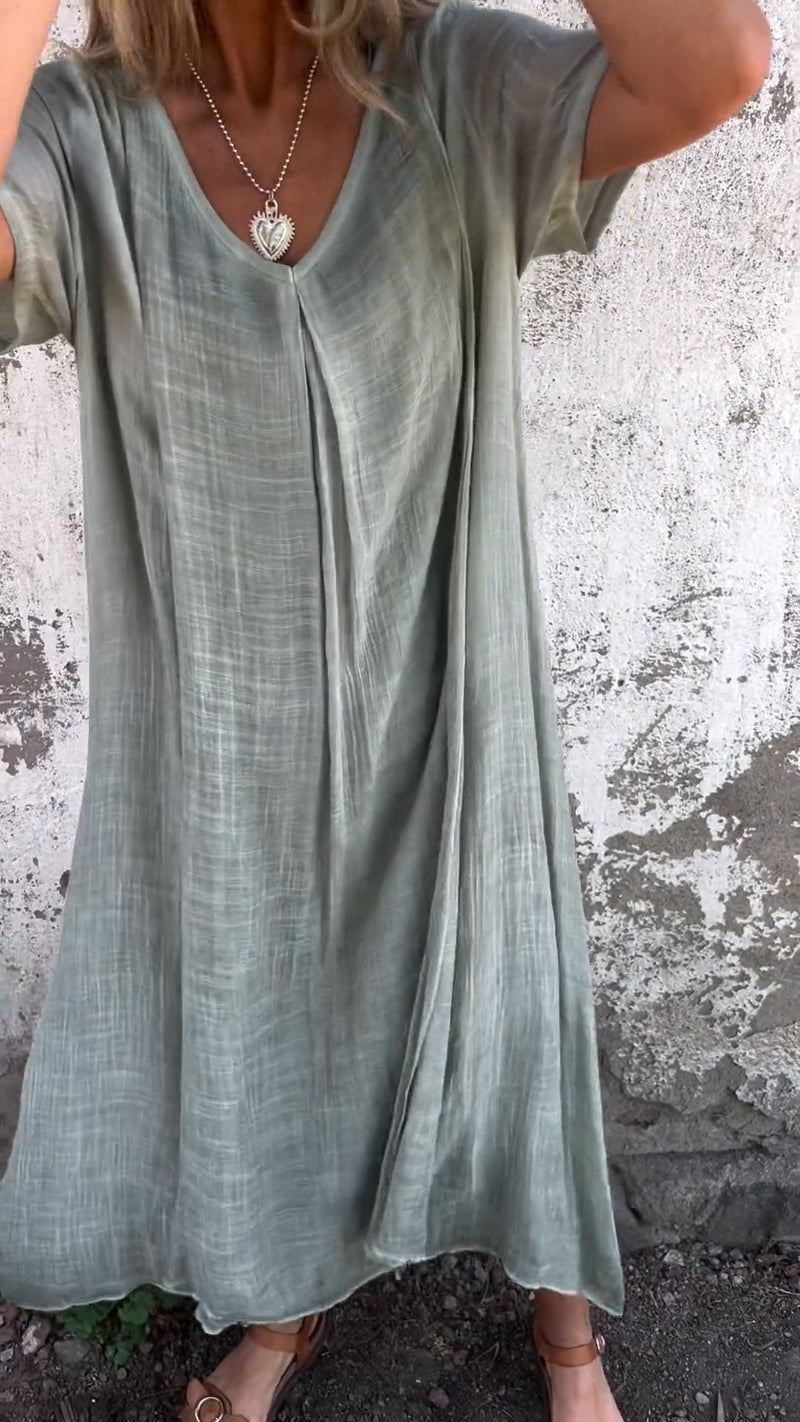 A Vintage Style Dress with Delicate Timeless Details
