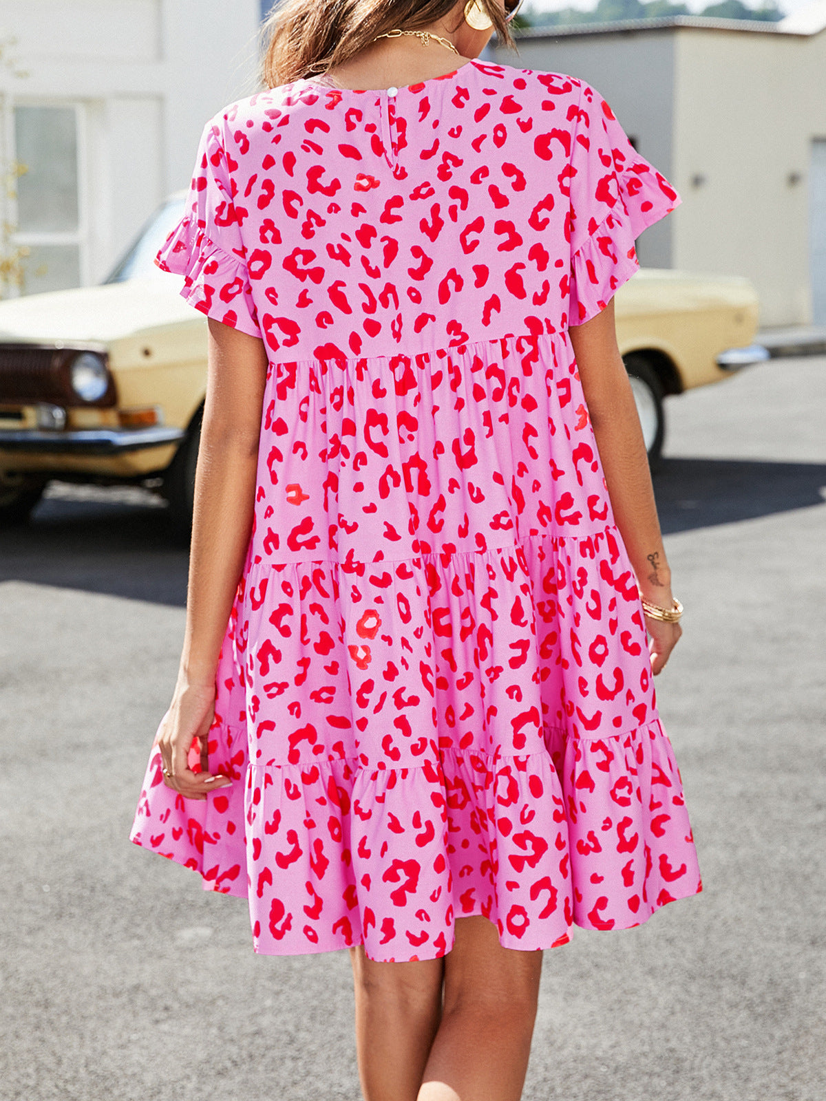 Beautifully Crafted Dress in a Classic Style