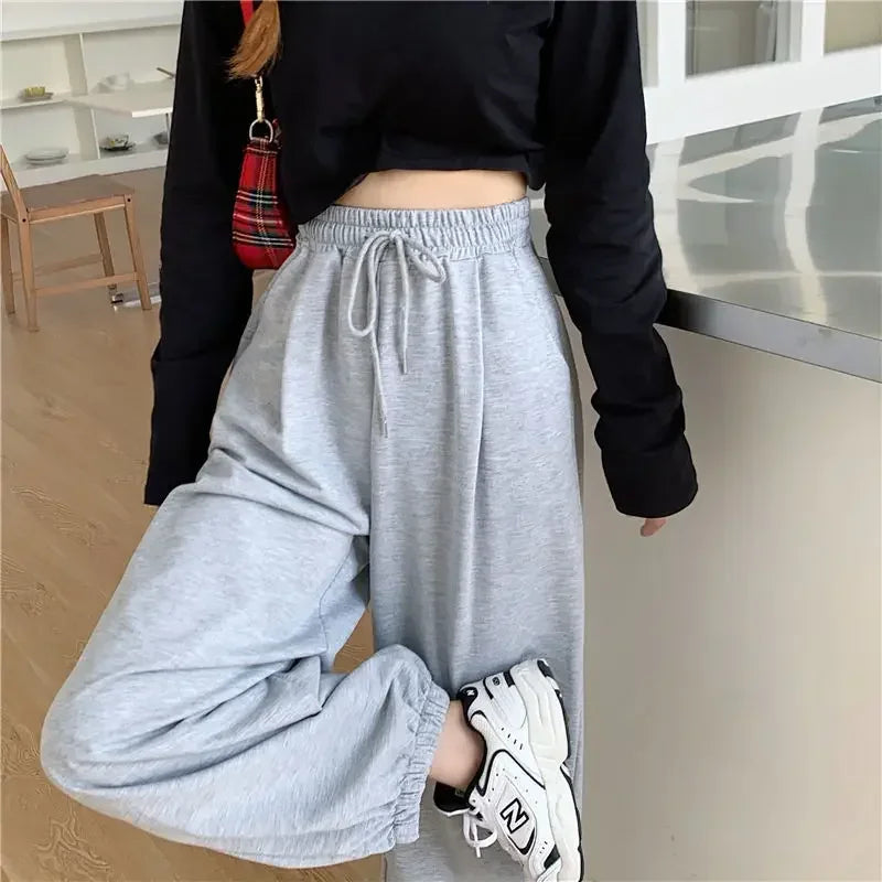 Sophisticated Pants with a Clean Classic Look