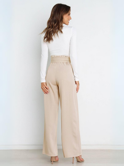 Classic Vintage Pants with a Flattering Fit
