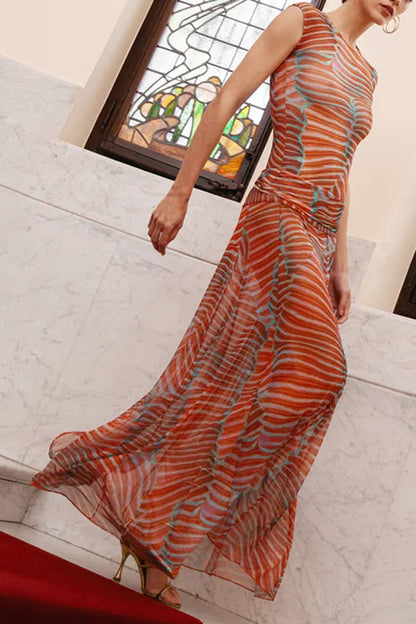 Beautifully Crafted Garment in a Classic Style