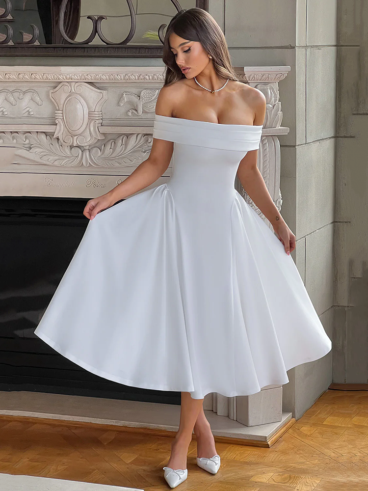 Effortlessly Elegant Dress with a Timeless Design