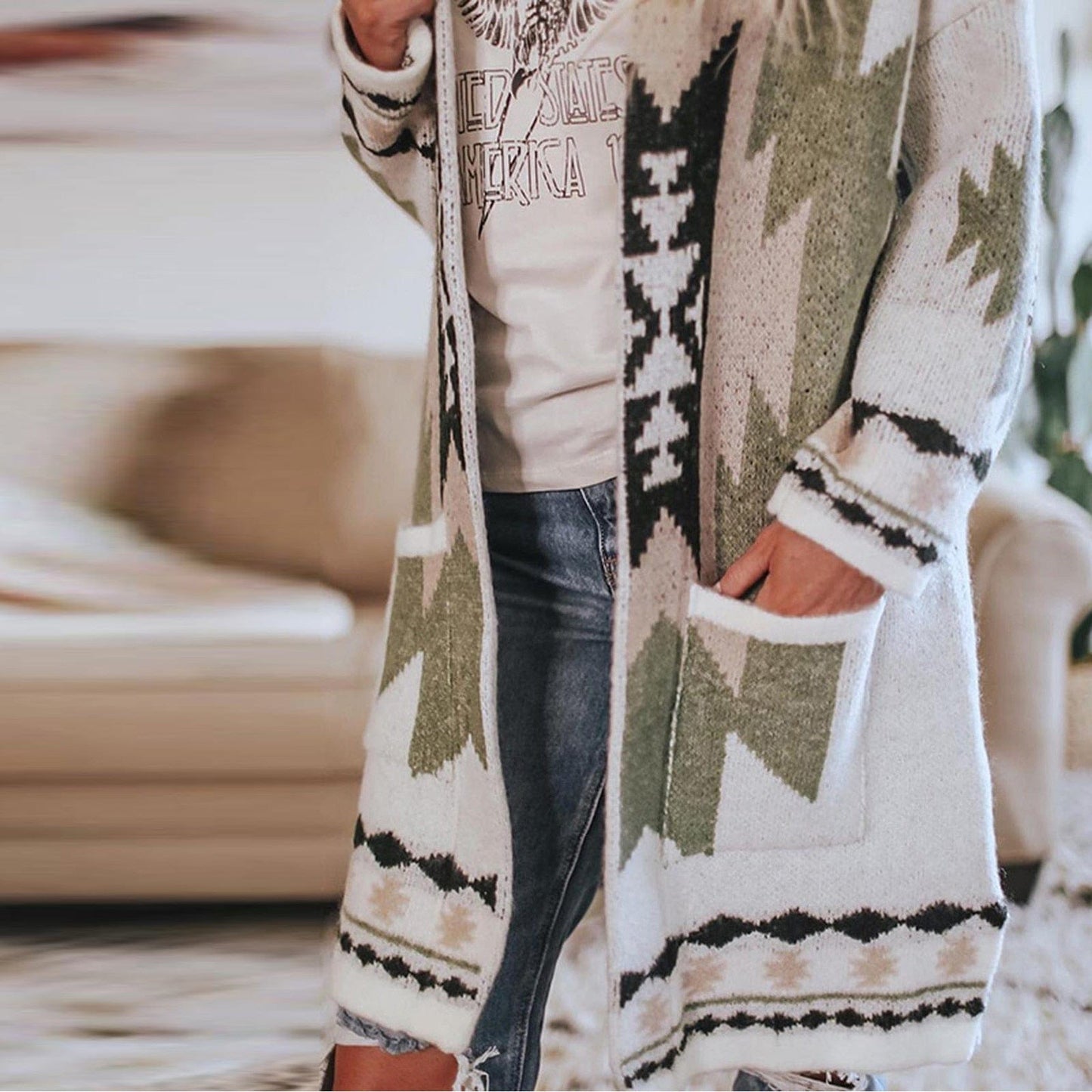 Beautifully Finished Cardigan in a Timeless Design