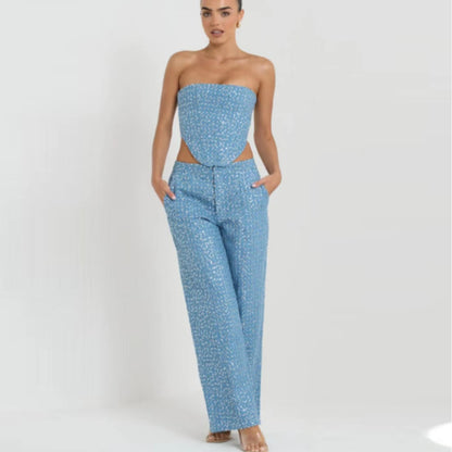 Well Tailored Pants with a Graceful Silhouette