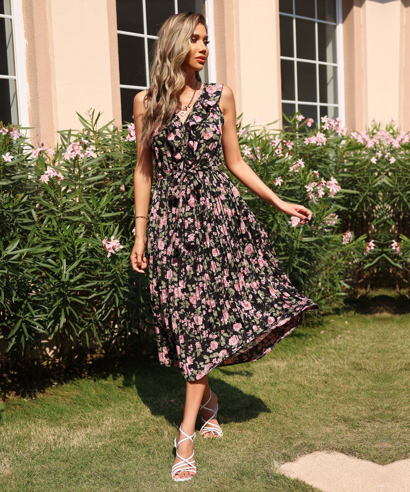Sophisticated Dress with a Clean Classic Look