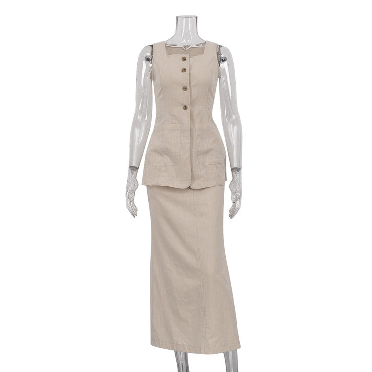 Beautifully Finished Coat in a Timeless Design