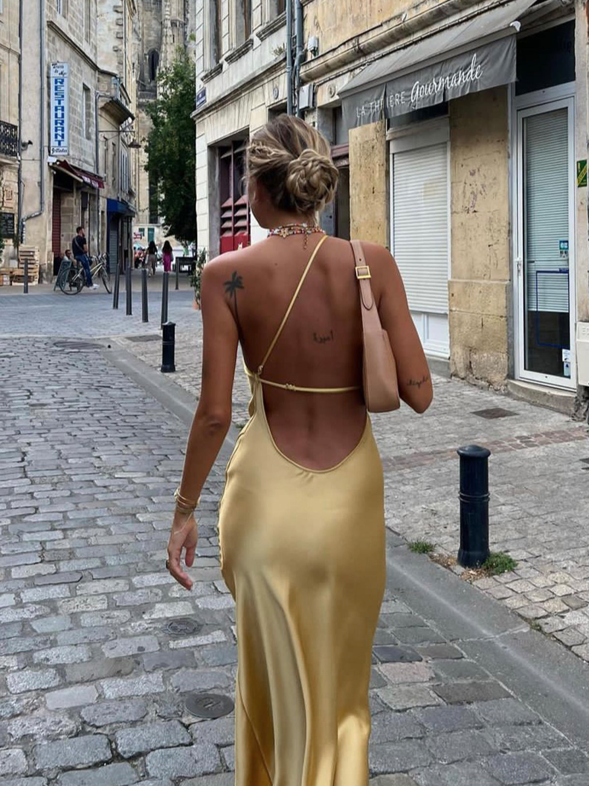 Polished Dress with an Effortless Classic Look