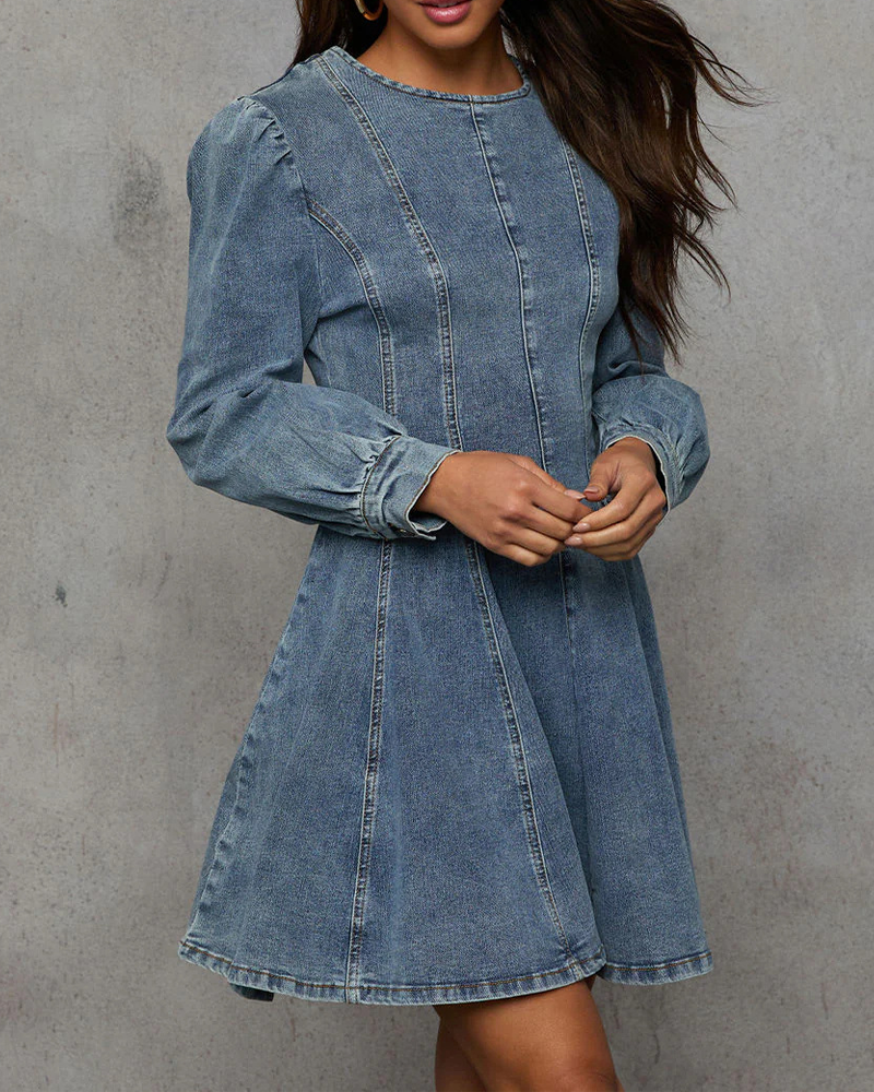 Well Tailored Dress with a Graceful Silhouette