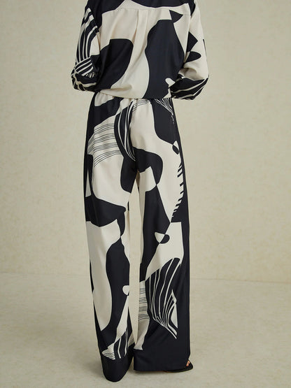 Beautifully Crafted Pants in a Classic Style