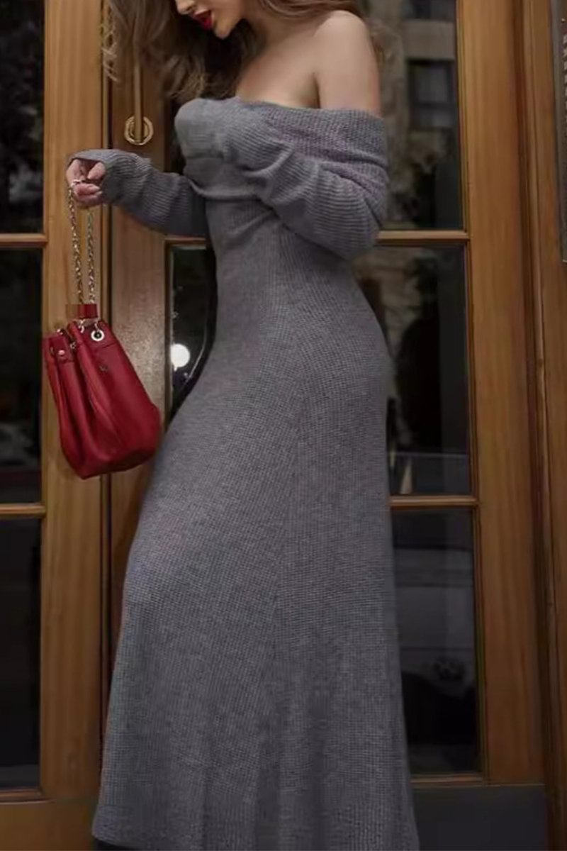 Classic Vintage & Enduringly Stylish Dress