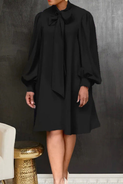 Well Tailored Dress with a Graceful Silhouette