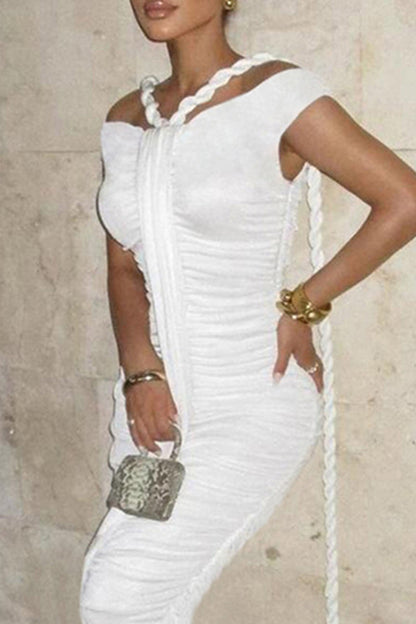 Sophisticated Dress with a Clean Classic Look