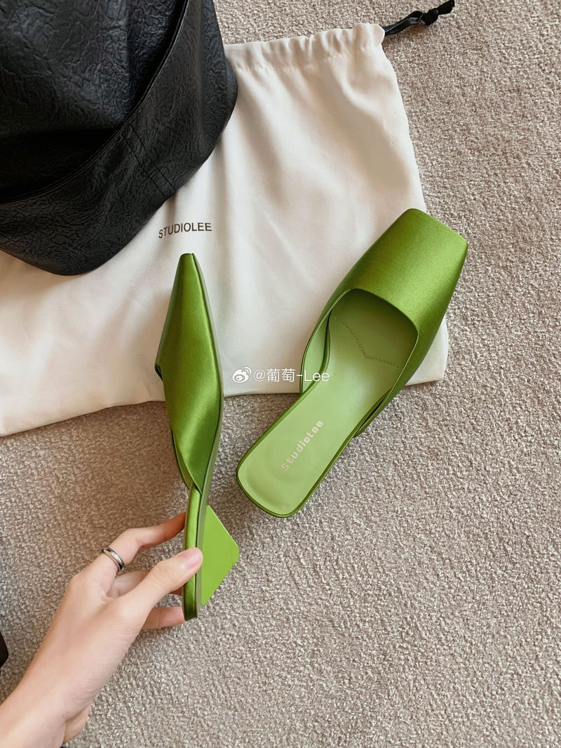 Chic Orthopedic Sandals with Unique Design