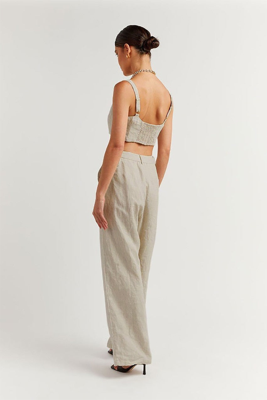 Beautifully Finished Garment in a Timeless Design