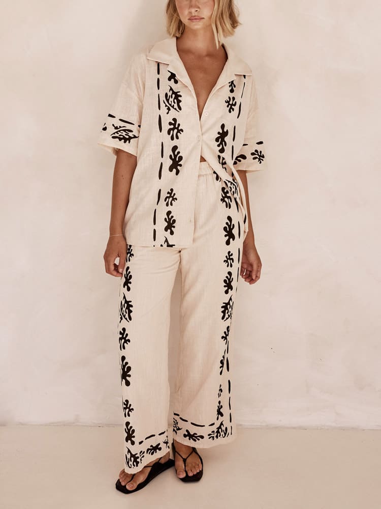 Gracefully Styled Pants for Any Occasion