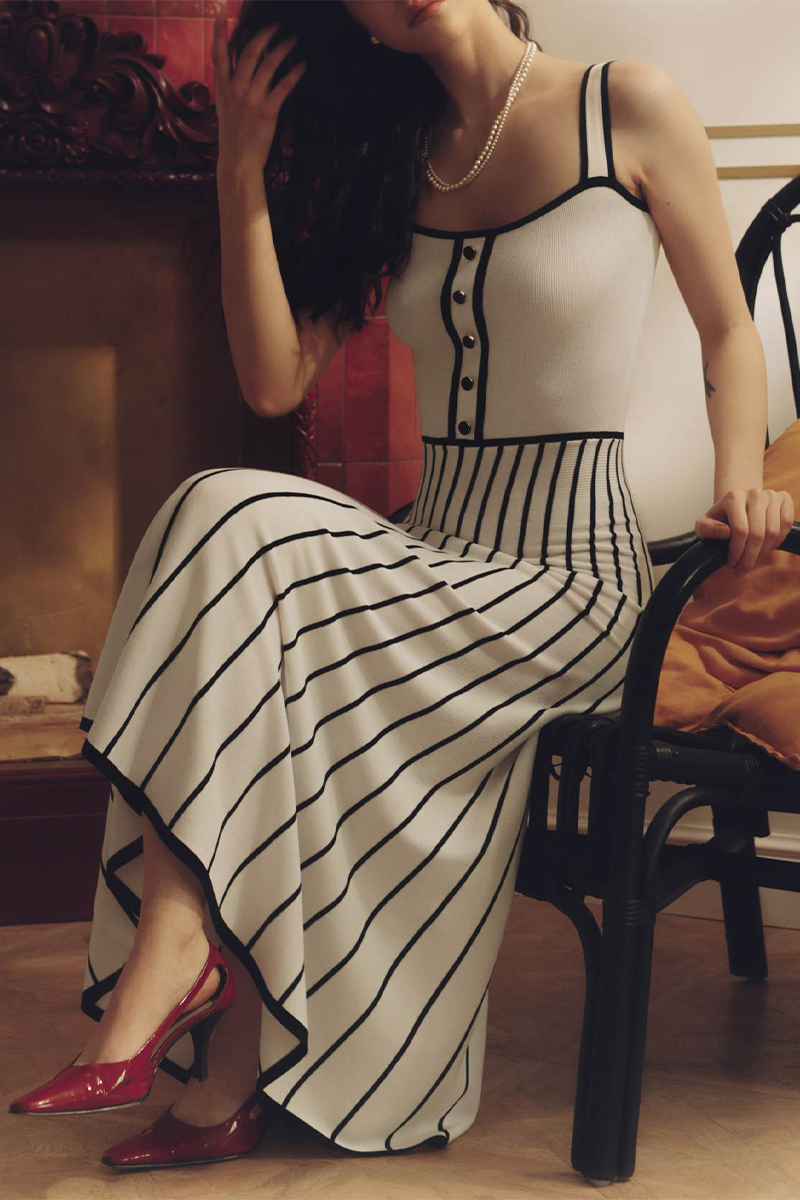 Sophisticated Dress with a Clean Classic Look