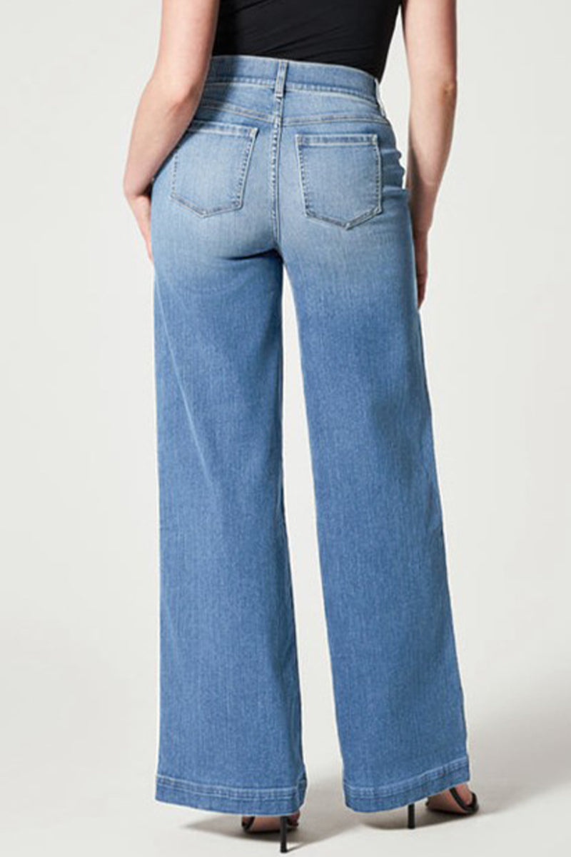 Well Tailored Garment with a Graceful Silhouette