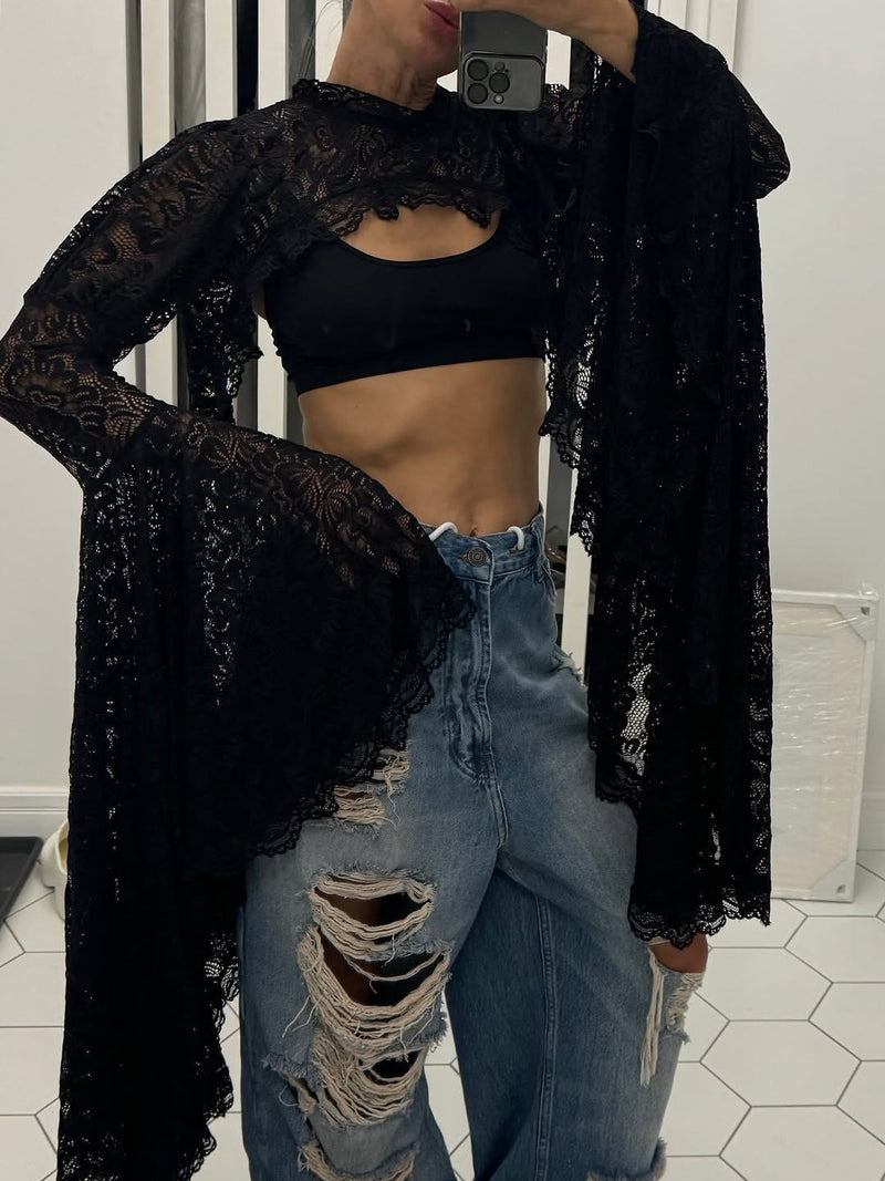 Classic Vintage Top with a Flattering Fit