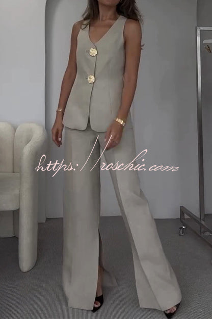 Well Tailored Pants with a Graceful Silhouette
