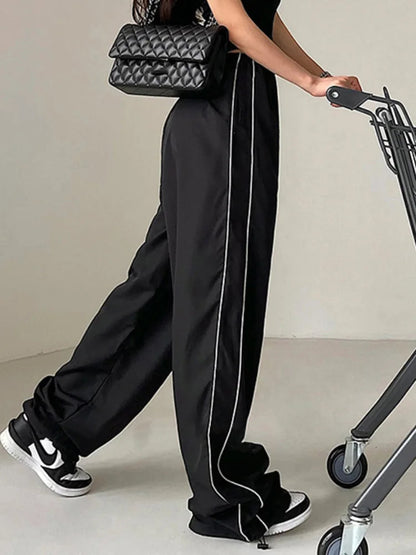 Polished Pants with an Effortless Classic Look