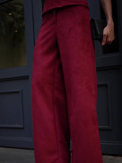 Elegantly Styled Pants for Everyday Wear