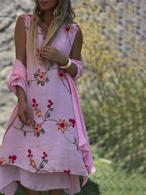 A Vintage Style Jacket with Delicate Timeless Details