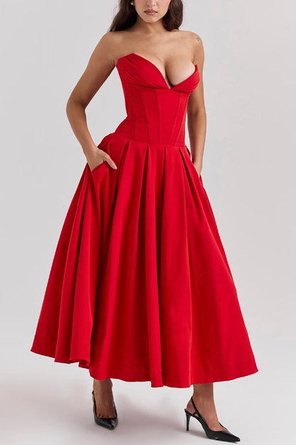 Beautifully Crafted Dress in a Classic Style