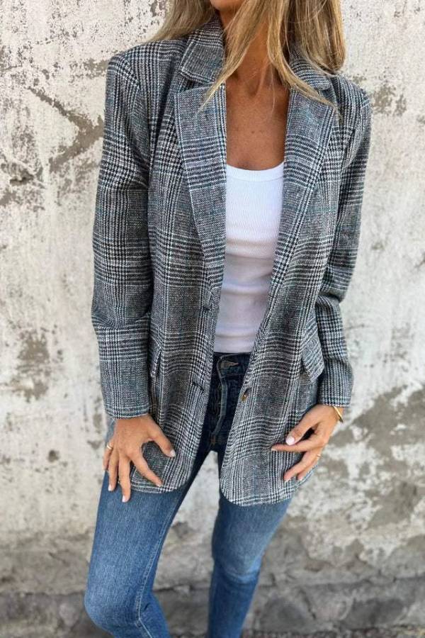 A Vintage Style Coat with Delicate Timeless Details