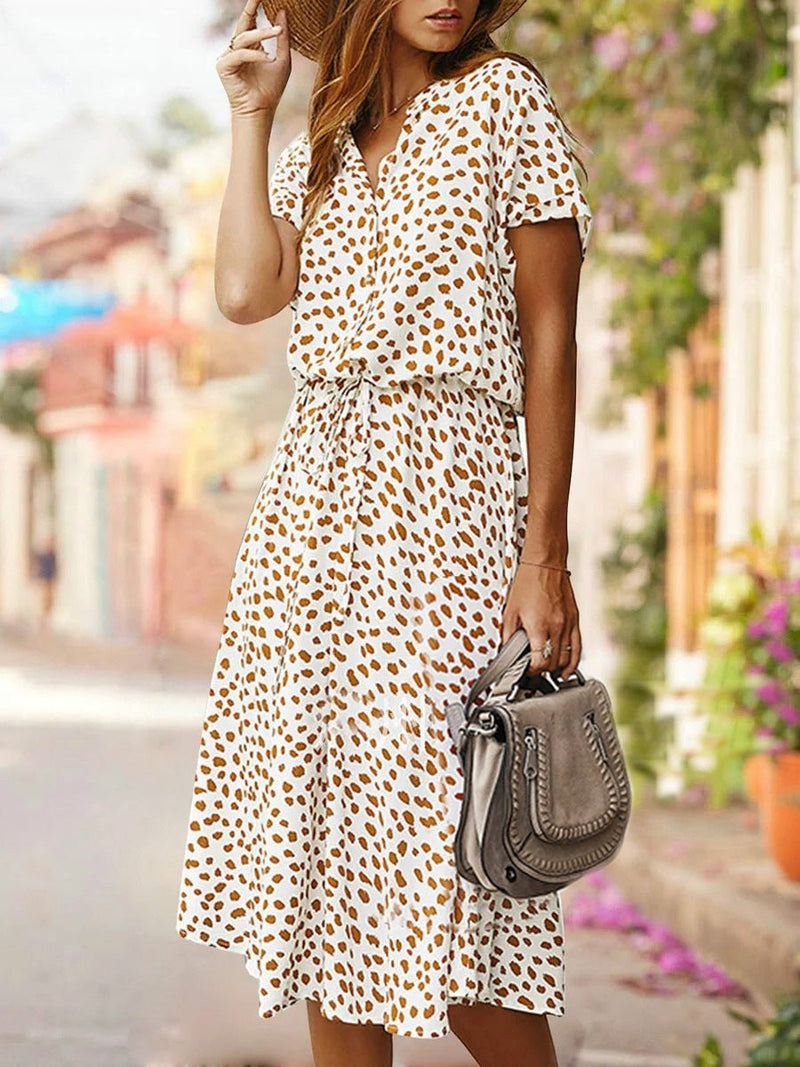 Beautifully Crafted Dress in a Classic Style