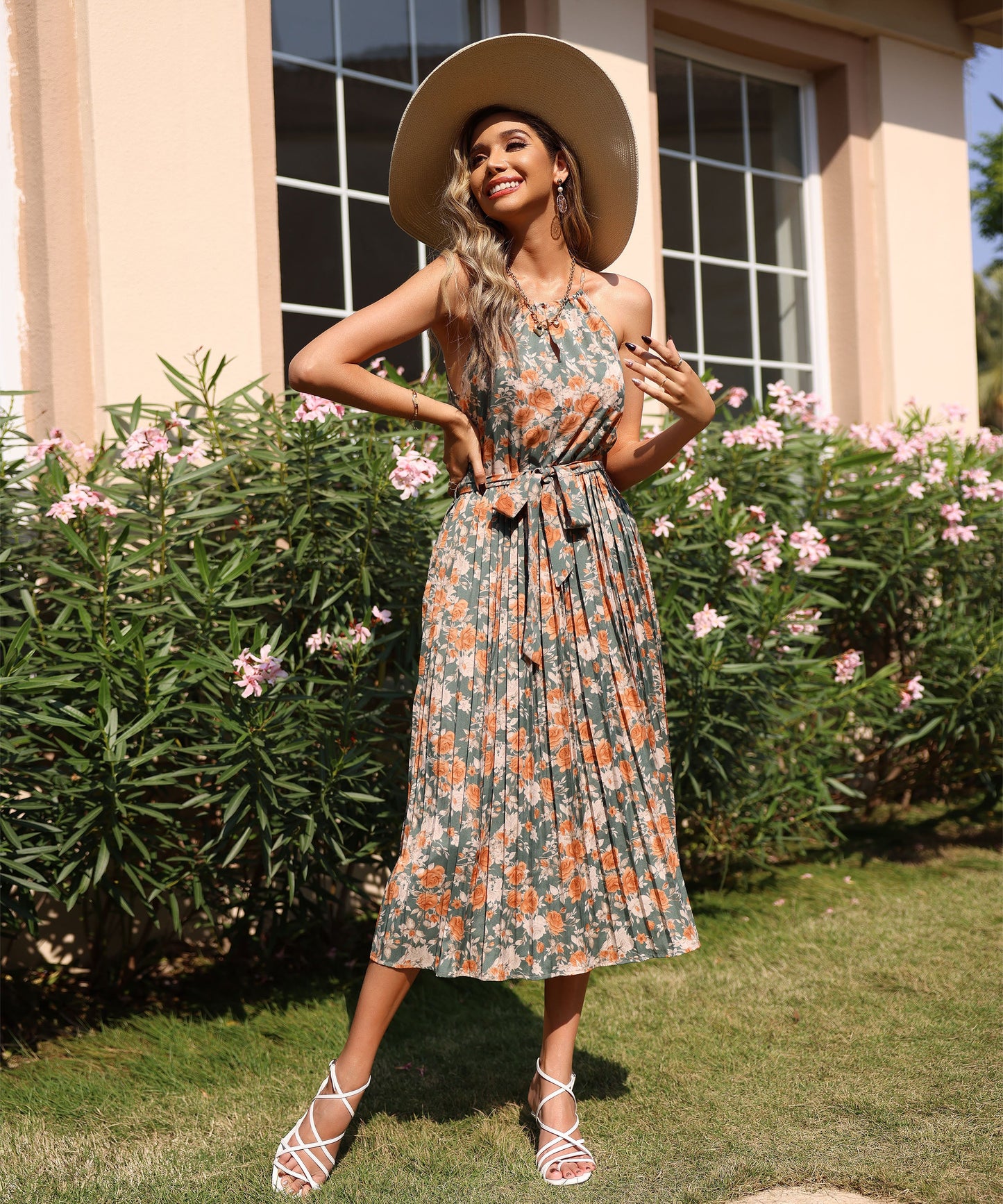 Gracefully Styled Dress for Any Occasion