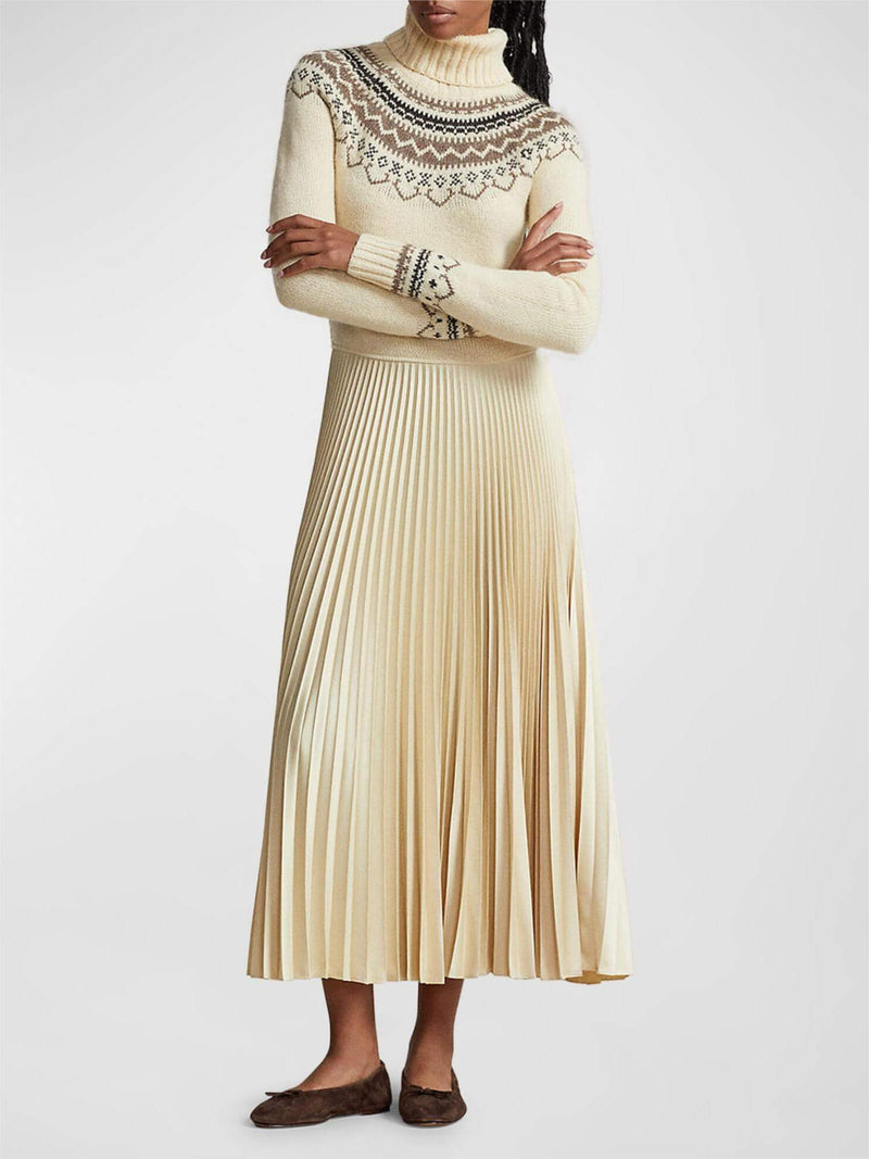 Polished Sweater with an Effortless Classic Look
