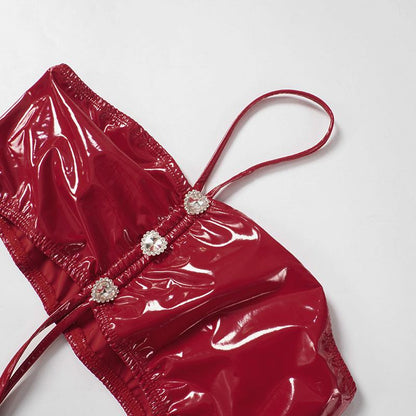 Beautifully Finished Garment in a Timeless Design