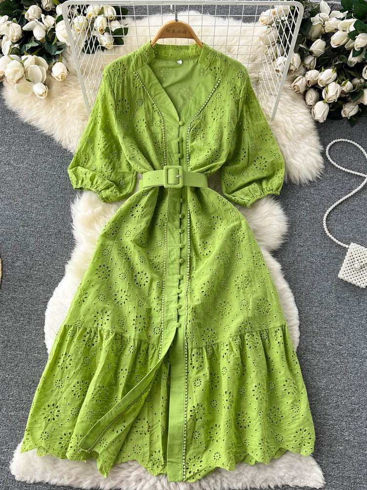 Classic Vintage & Enduringly Stylish Dress