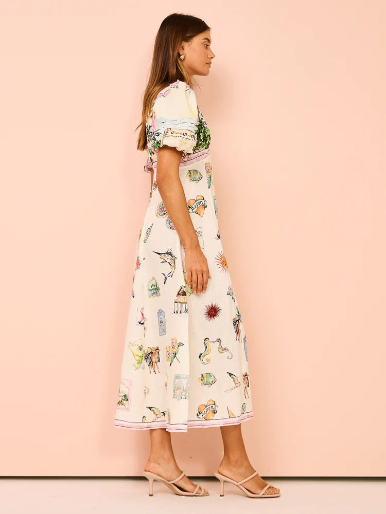 Classic Vintage Dress with a Flattering Fit