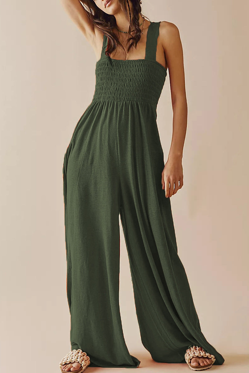 Sophisticated Garment with a Clean Classic Look