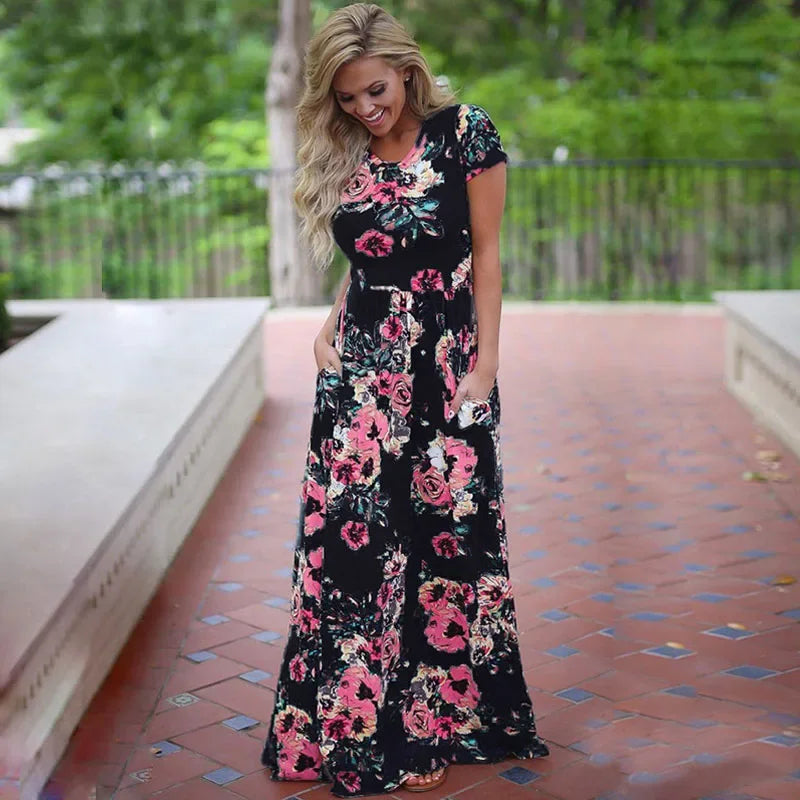 Classic Vintage Dress with a Flattering Fit