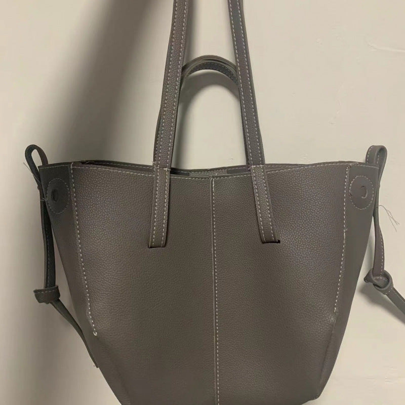 A Vintage Style Bag with Delicate Timeless Details
