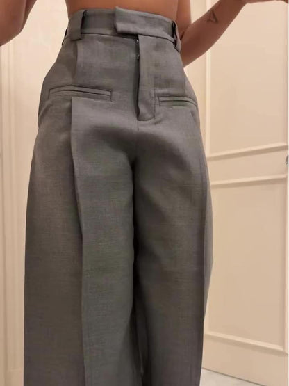 Beautifully Finished Pants in a Timeless Design