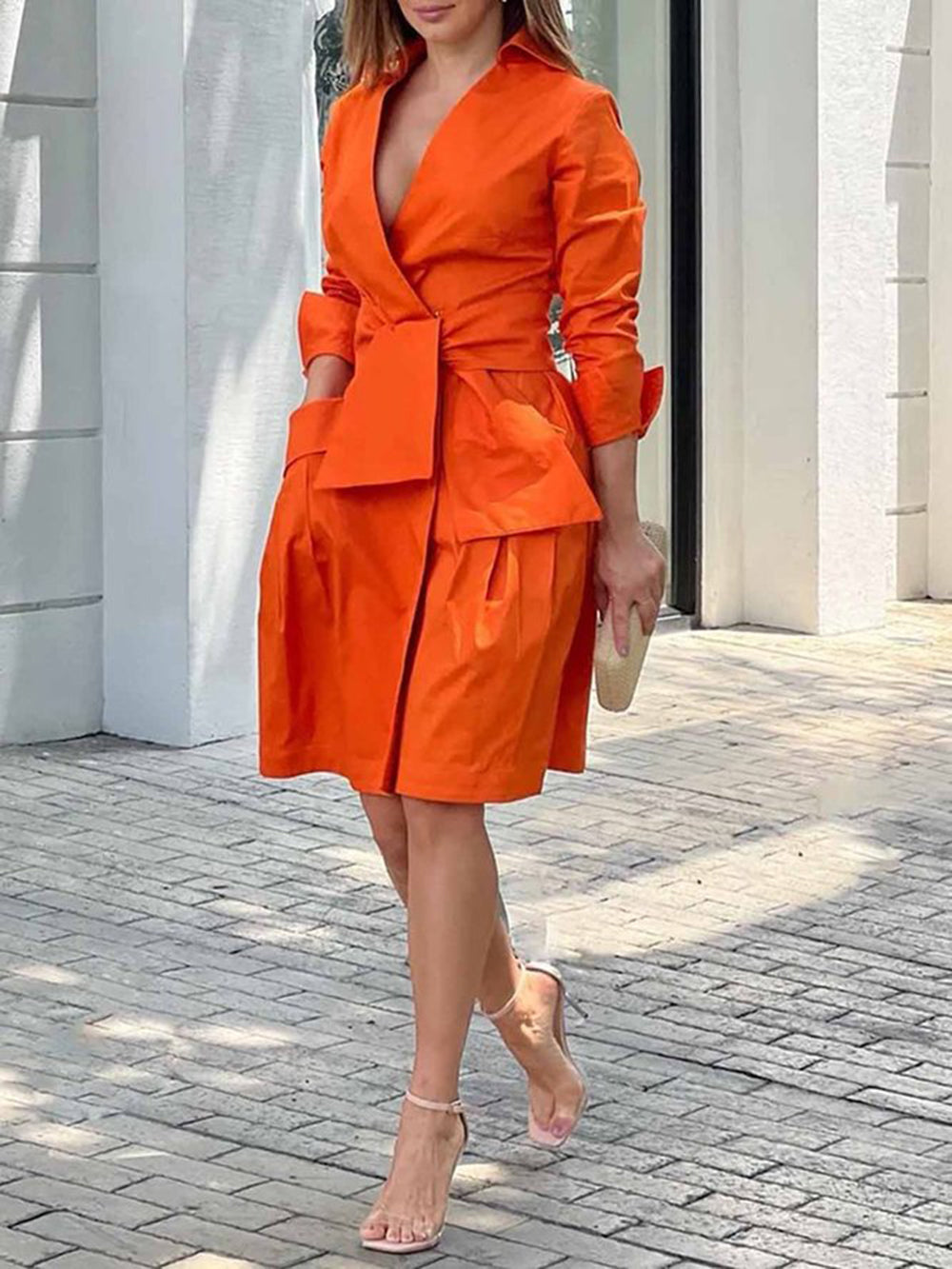 Effortlessly Elegant Dress with a Timeless Design