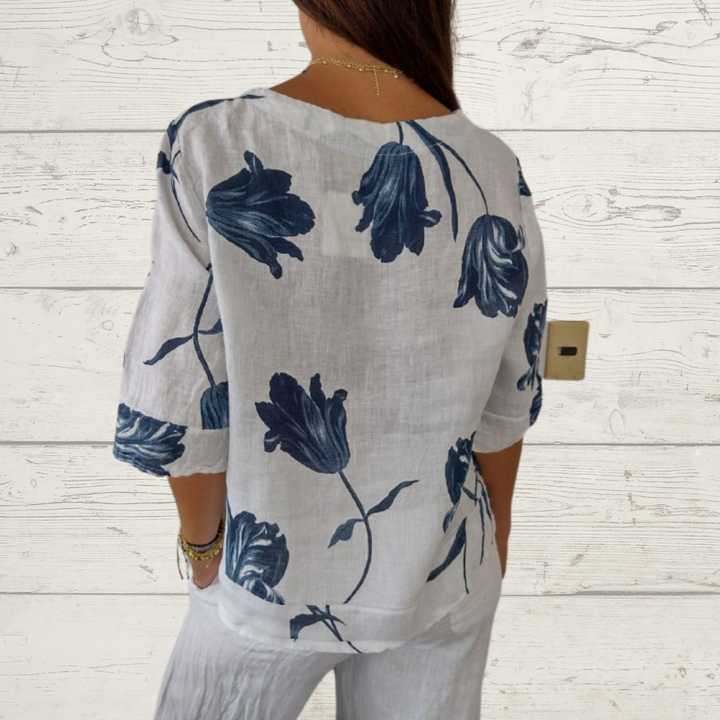 A Vintage Style Top with Delicate Timeless Details