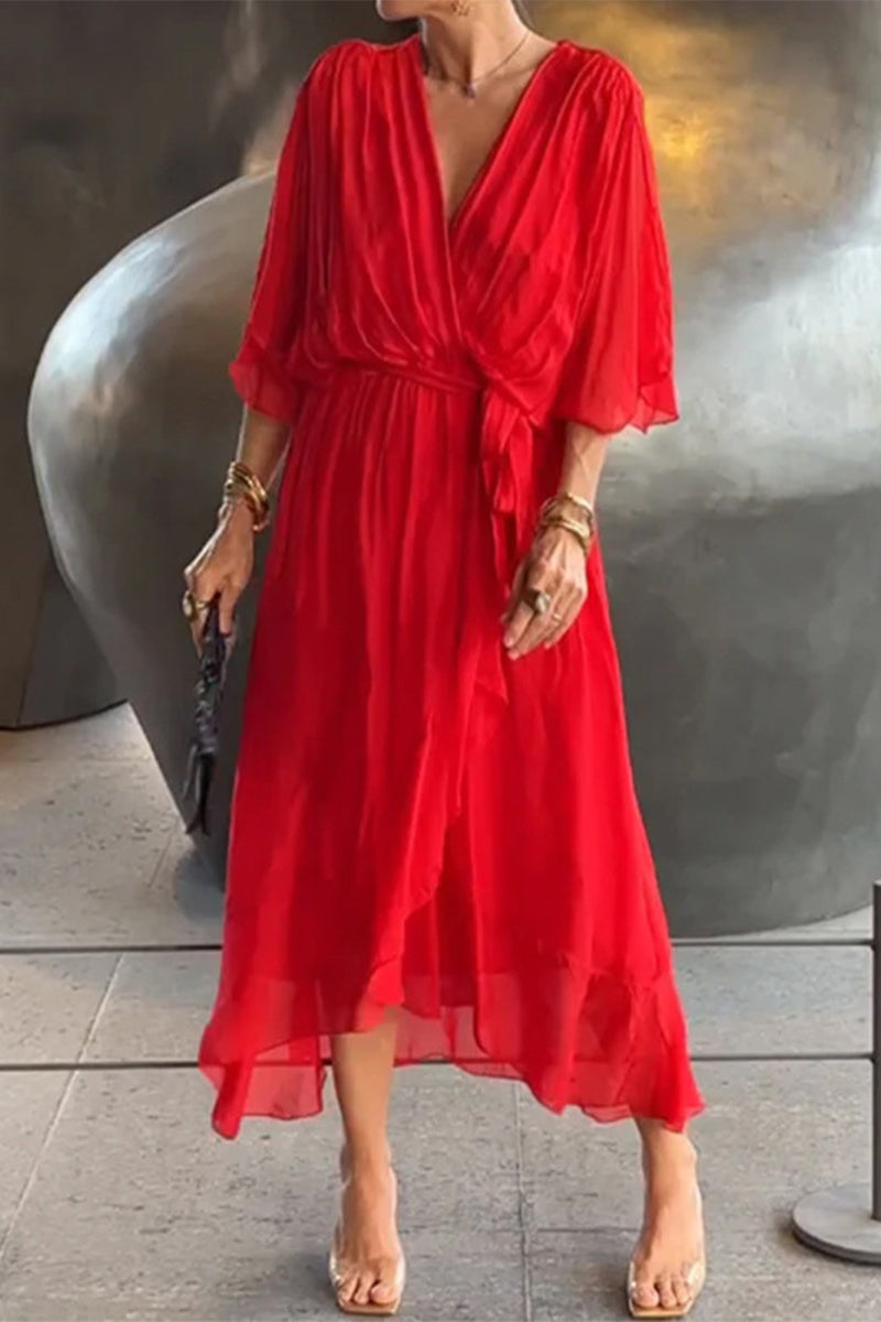 Sophisticated Dress with a Clean Classic Look