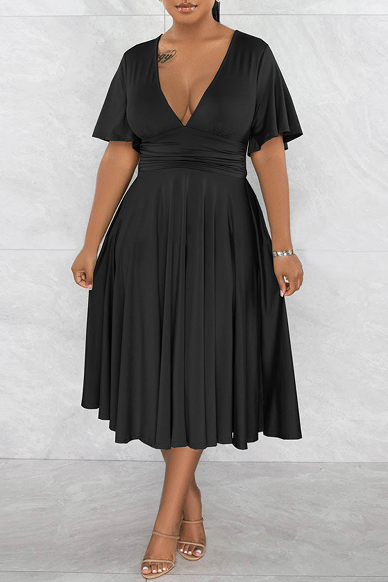Gracefully Styled Dress for Any Occasion