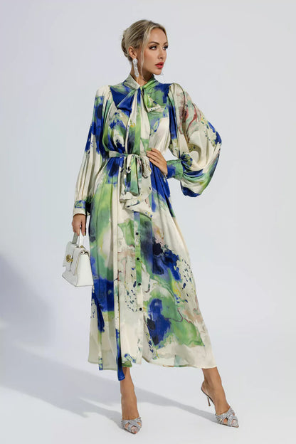 Effortlessly Elegant Dress with a Timeless Design
