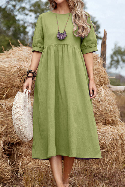 Gracefully Styled Dress for Any Occasion
