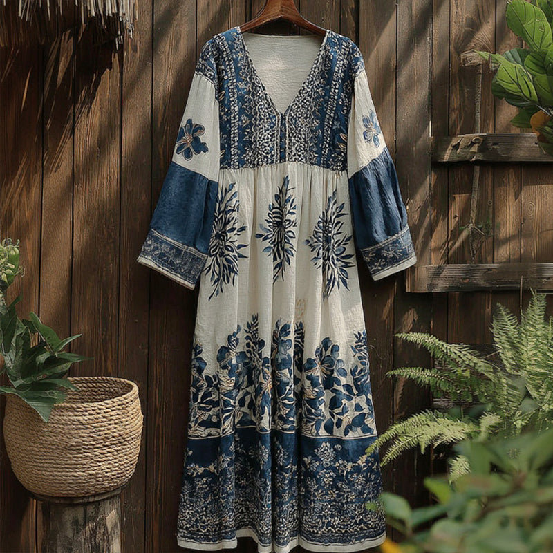 Classic Vintage & Enduringly Stylish Dress