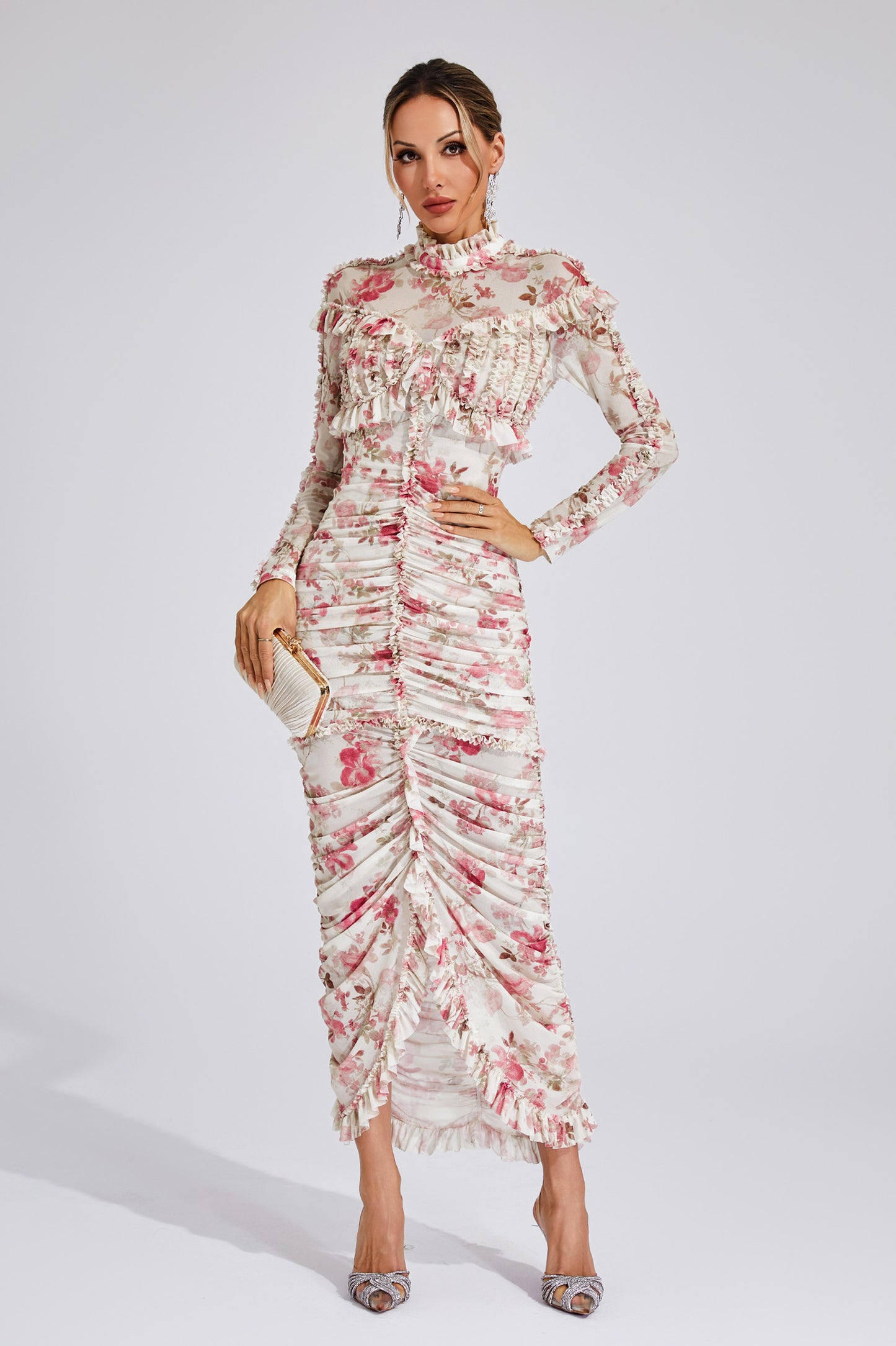 Beautifully Crafted Dress in a Classic Style
