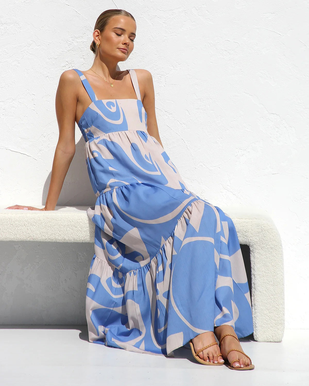 Polished Dress with an Effortless Classic Look