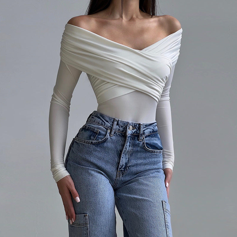 Effortlessly Elegant Garment with a Timeless Design