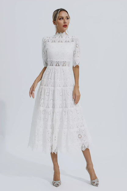 Classic Vintage Dress with a Flattering Fit